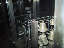 Sep 19 05:49:44 2000