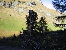 Sep 24 00:05:28 2000