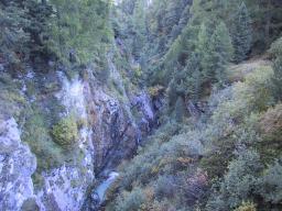 Sep 24 00:08:30 2000