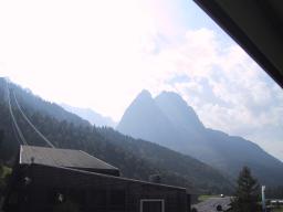 Sep 15 20:50:28 2000