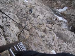 Sep 15 22:09:16 2000