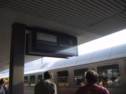 Sep 16 00:30:04 2000