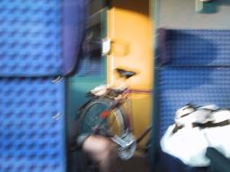 Sep 16 01:32:08 2000