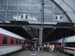 Sep 16 21:06:06 2000