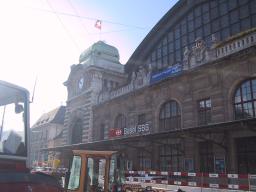 Sep 22 16:53:50 2000