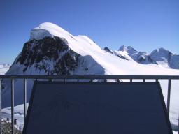 Sep 23 17:42:36 2000