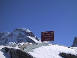 Sep 23 21:54:22 2000