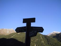 Sep 24 01:20:08 2000