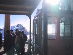 Sep 24 17:08:40 2000