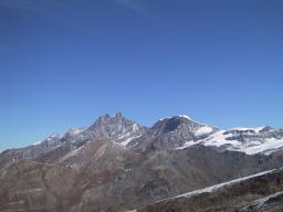 Sep 24 19:02:44 2000