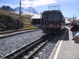 Sep 24 21:09:42 2000