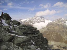 Sep 25 19:18:22 2000