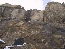 Sep 25 20:18:50 2000