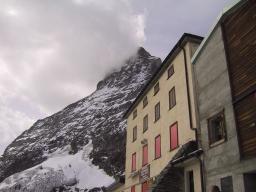 Sep 25 20:30:12 2000