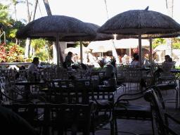 Nov 29 05:05:42 1999