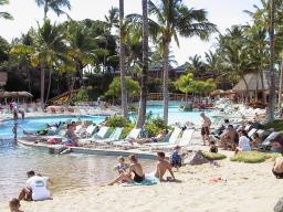 Nov 29 06:14:44 1999